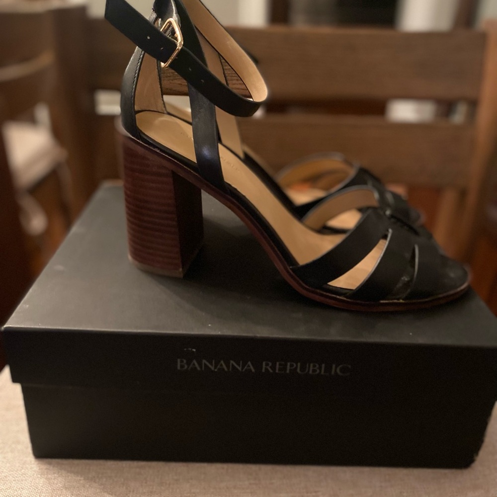 Banana Republic High Block Heel Sandals - Picture 2 of 5